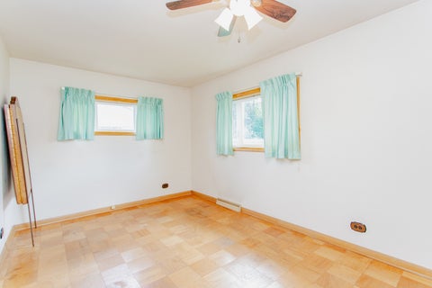 Tiny photo for 255 W Walnut Avenue, Des Plaines, IL 60016 (MLS # 12768523)