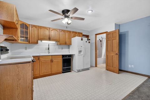 Tiny photo for 136 W 18th Street, Lockport, IL 60441 (MLS # 12544315)