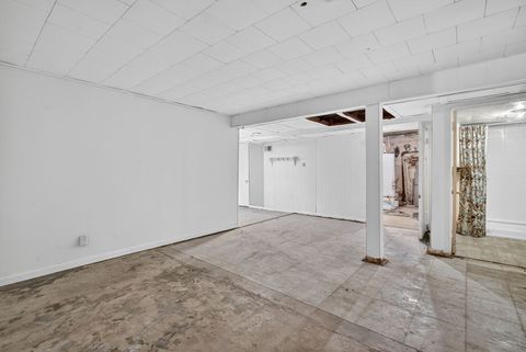 Tiny photo for 136 W 18th Street, Lockport, IL 60441 (MLS # 12544315)