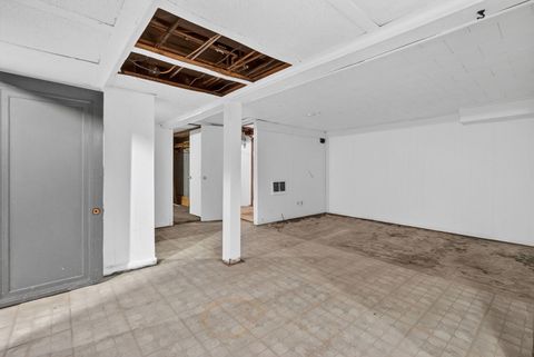 Tiny photo for 136 W 18th Street, Lockport, IL 60441 (MLS # 12544315)