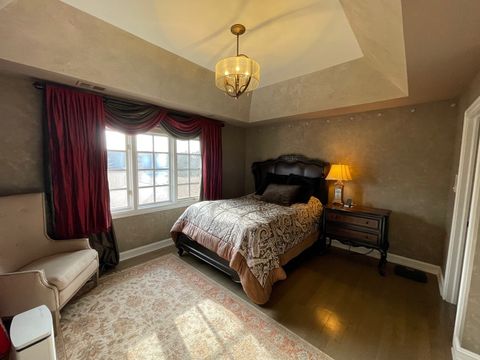 Tiny photo for 5561 S Oak Street, Hinsdale, IL 60521 (MLS # 12387400)