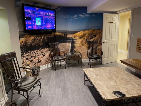 Tiny photo for 5561 S Oak Street, Hinsdale, IL 60521 (MLS # 12387400)