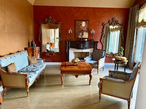 Tiny photo for 5561 S Oak Street, Hinsdale, IL 60521 (MLS # 12387400)