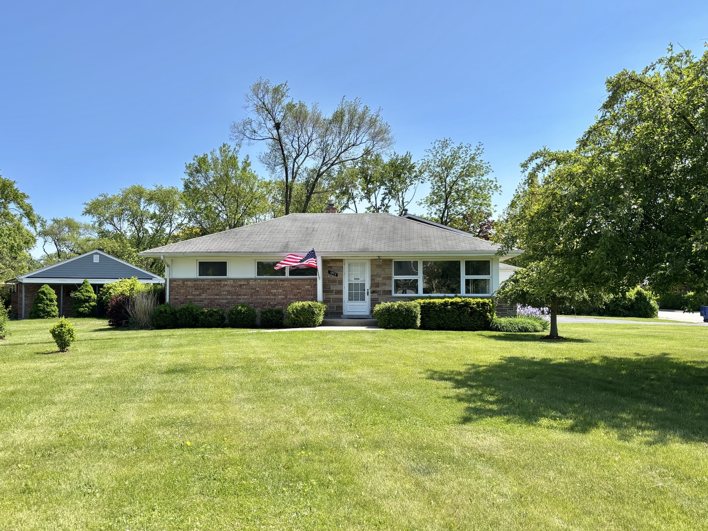 1032 Whitfield Road