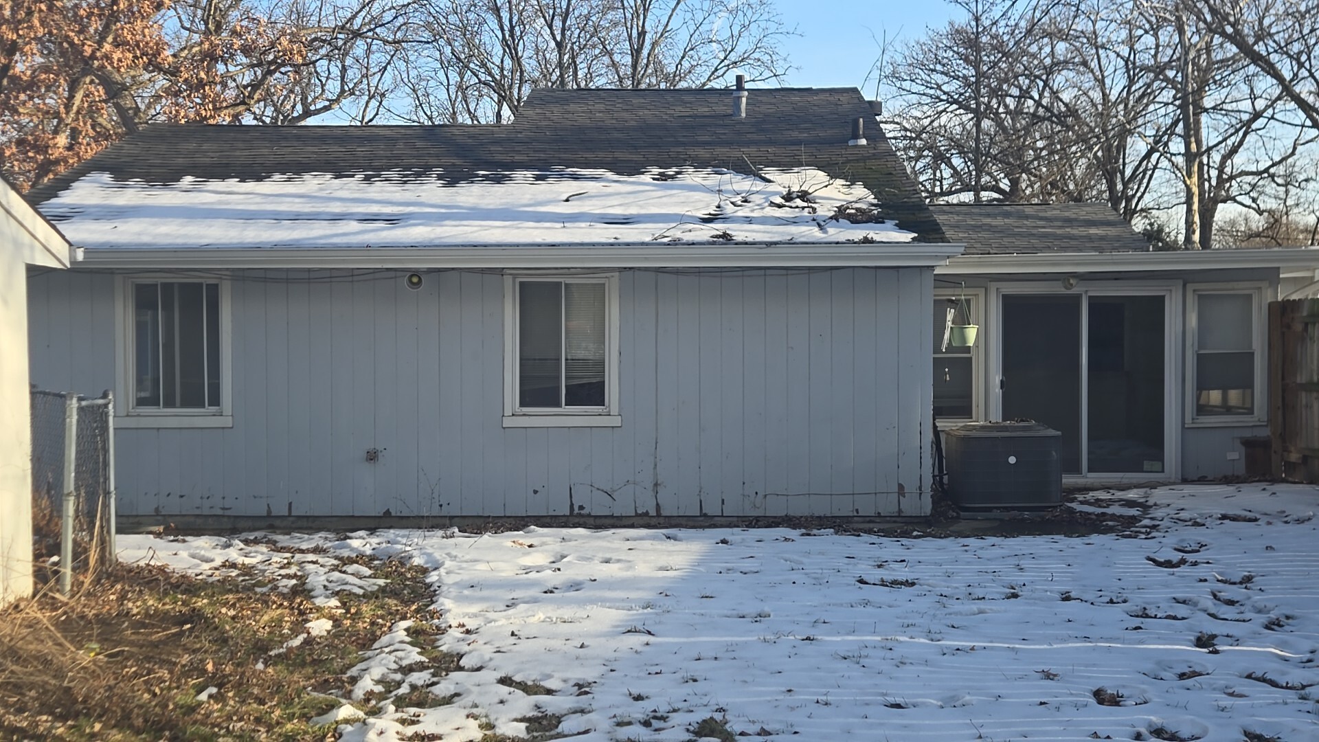 344 Oakwood Street