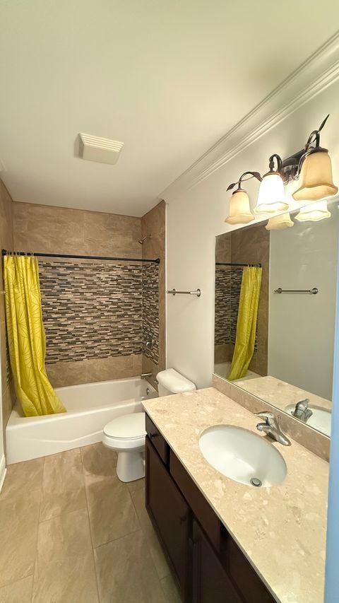 Tiny photo for 4411 S Wallace Street, Chicago, IL 60609 (MLS # 12490355)