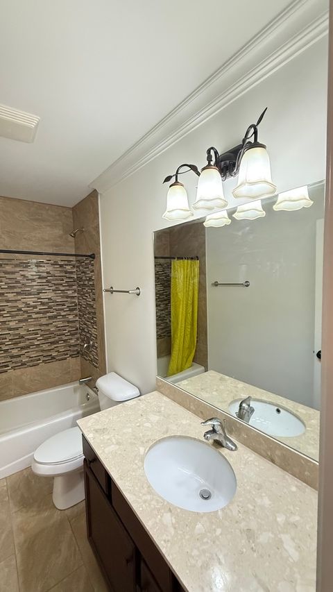 Tiny photo for 4411 S Wallace Street, Chicago, IL 60609 (MLS # 12490355)