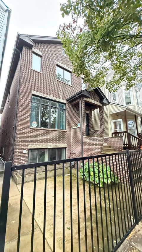 Photo of 4411 S Wallace Street, Chicago, IL 60609 (MLS # 12490355)