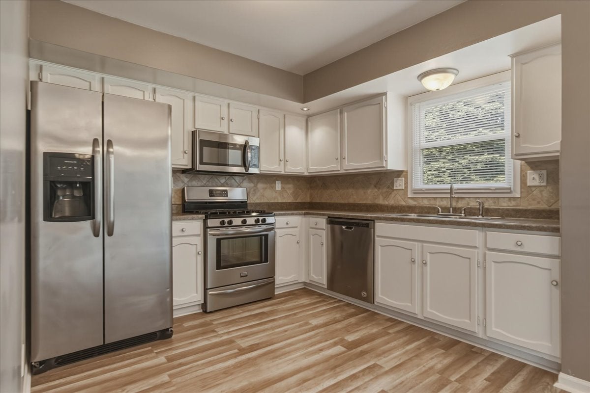 1267 Sunnymeade Drive