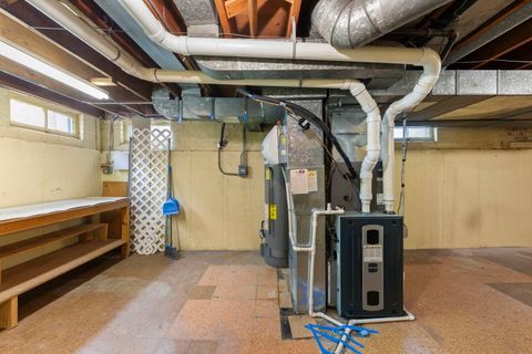 Tiny photo for 8950 Ewing Avenue, Evanston, IL 60203 (MLS # 12503085)