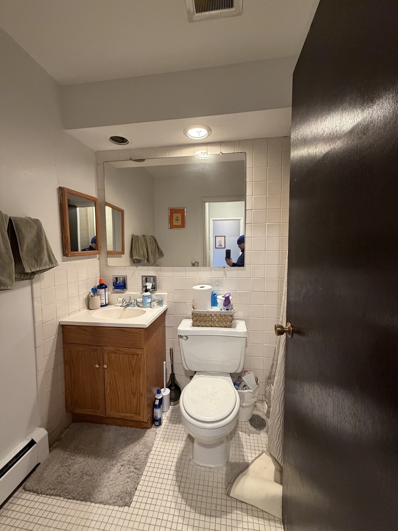 541 W OAKDALE Avenue 517