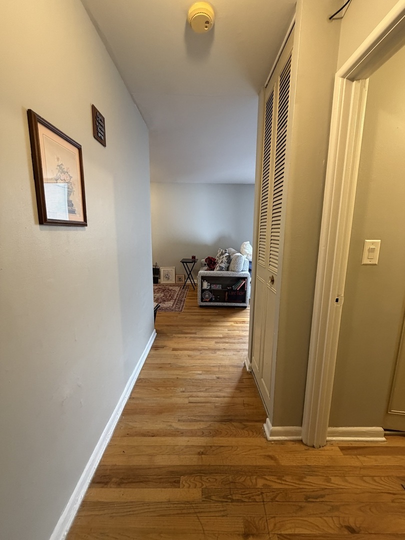 541 W OAKDALE Avenue 517