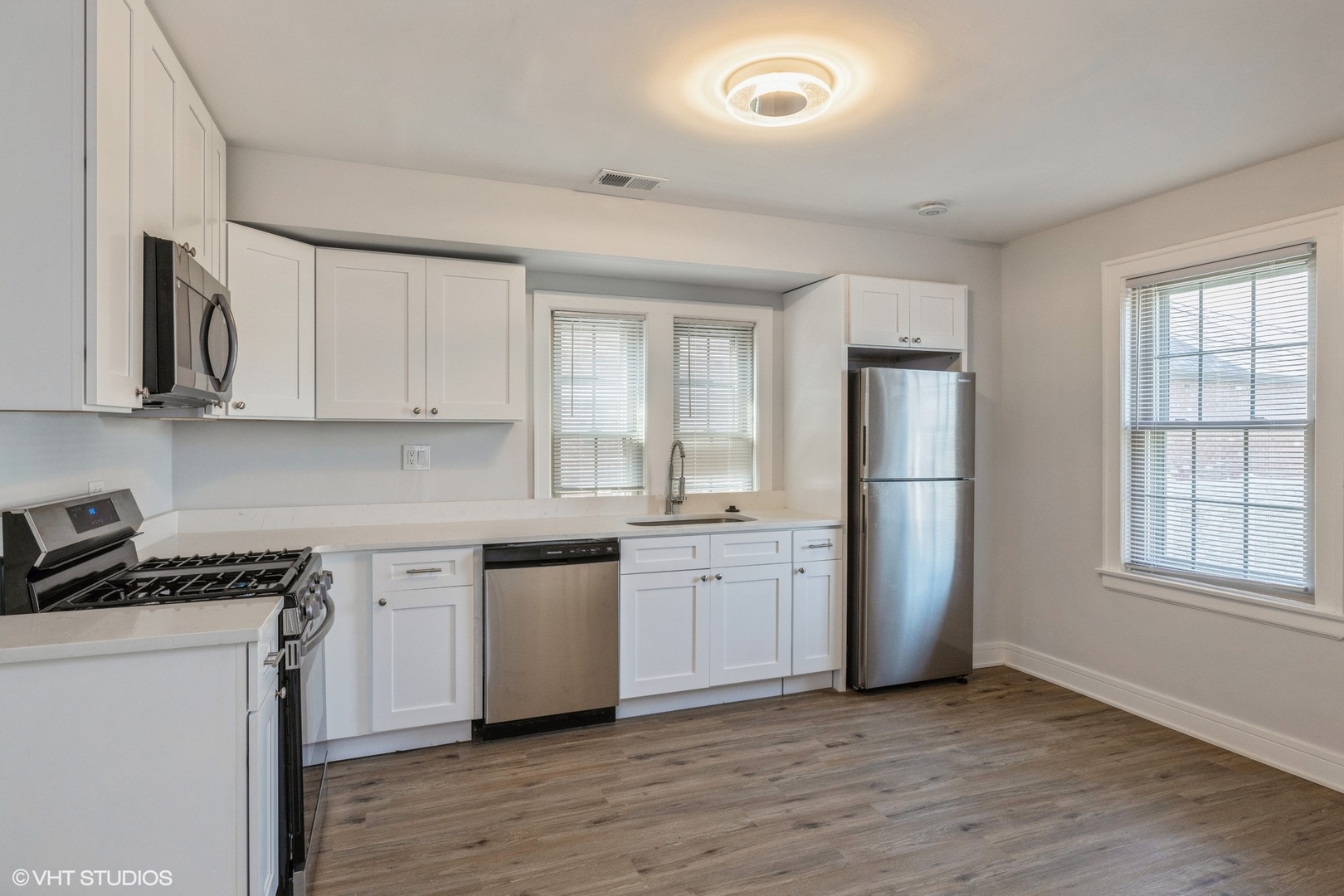 5348 S Merrimac Avenue