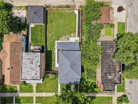 Tiny photo for 8506 S Aberdeen Street, Chicago, IL 60620 (MLS # 12712156)