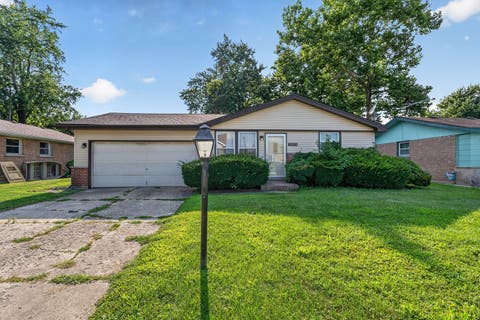 Photo of 15470 Millard Avenue, Midlothian, IL 60445 (MLS # 12718922)