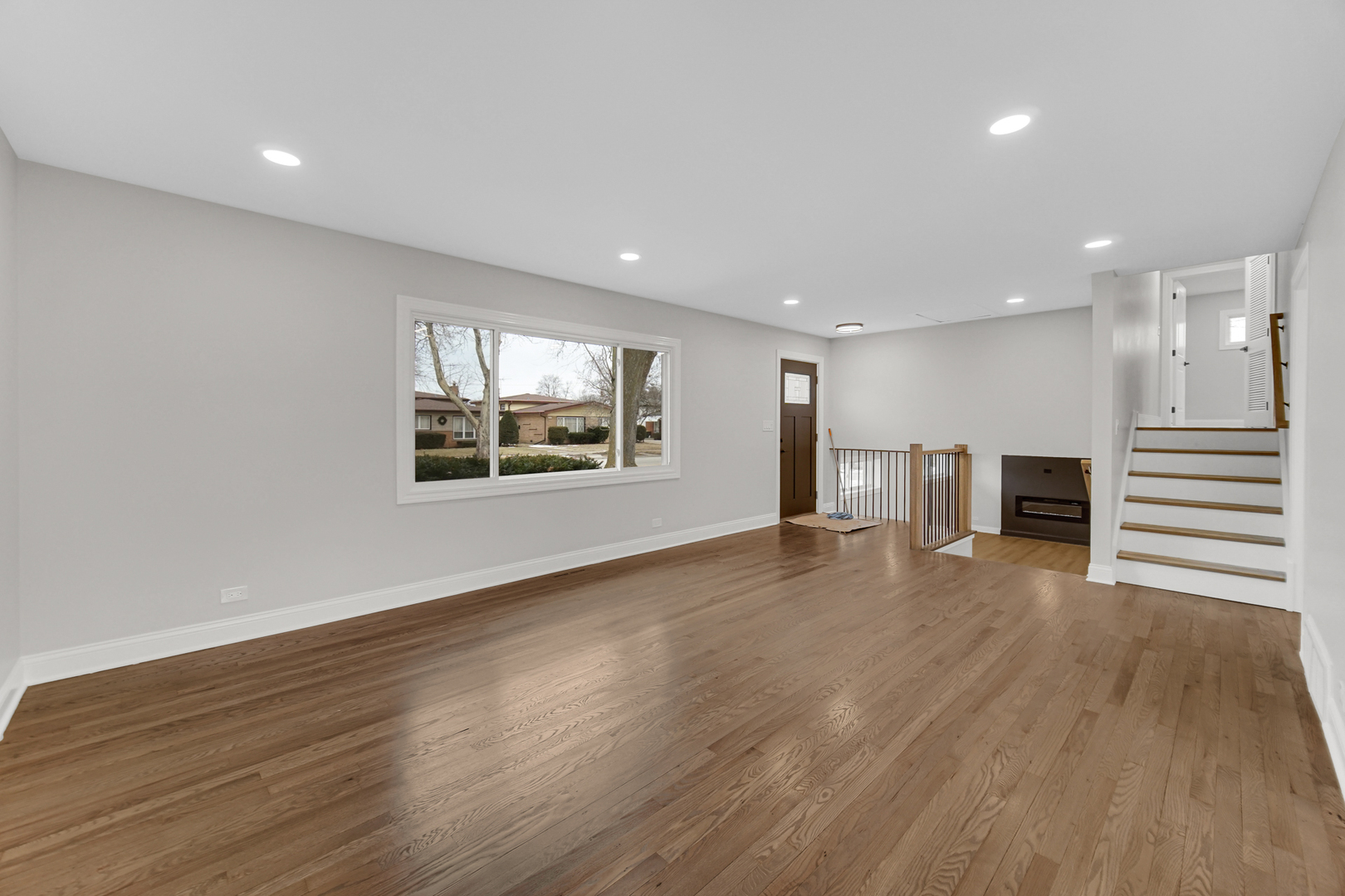 5945 Cleveland Street