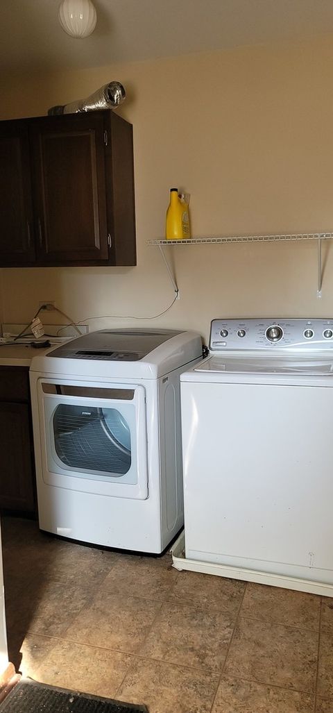 Tiny photo for 81 Lillian Lane, Yorkville, IL 60560 (MLS # 12513886)