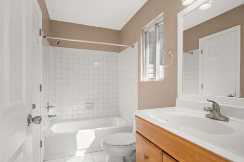 Tiny photo for 371 Le Parc Circle, Buffalo Grove, IL 60089 (MLS # 12606663)