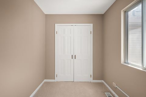 Tiny photo for 371 Le Parc Circle, Buffalo Grove, IL 60089 (MLS # 12606663)
