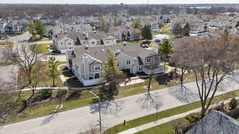 Tiny photo for 371 Le Parc Circle, Buffalo Grove, IL 60089 (MLS # 12606663)
