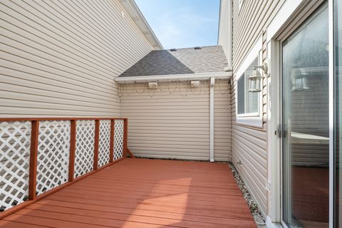 Tiny photo for 371 Le Parc Circle, Buffalo Grove, IL 60089 (MLS # 12606663)