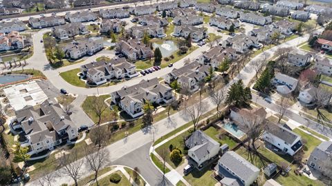 Tiny photo for 371 Le Parc Circle, Buffalo Grove, IL 60089 (MLS # 12606663)