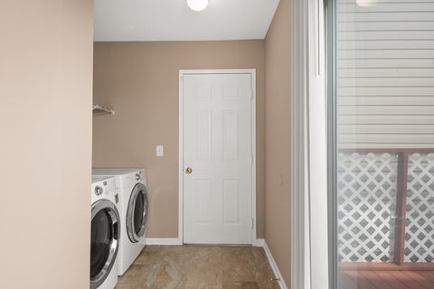 Tiny photo for 371 Le Parc Circle, Buffalo Grove, IL 60089 (MLS # 12606663)