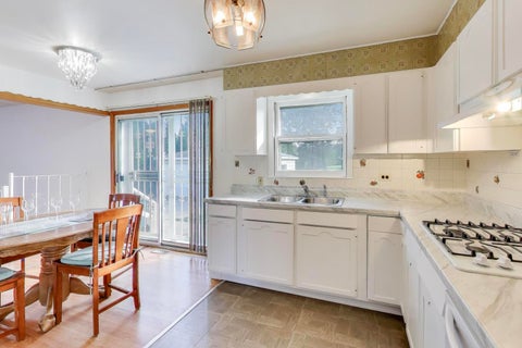 Tiny photo for 901 S Can Dota Avenue, Mount Prospect, IL 60056 (MLS # 12766587)