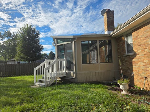 Tiny photo for 901 S Can Dota Avenue, Mount Prospect, IL 60056 (MLS # 12766587)