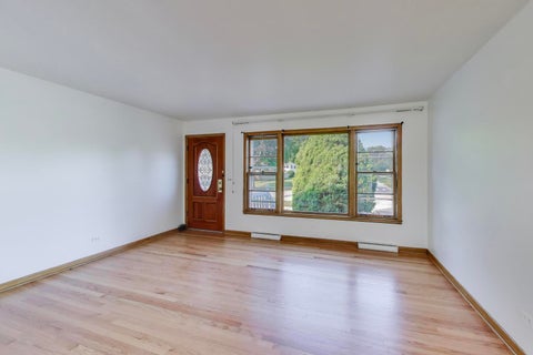 Tiny photo for 901 S Can Dota Avenue, Mount Prospect, IL 60056 (MLS # 12766587)