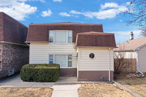 2560 N Clinton Street River Grove IL 60171