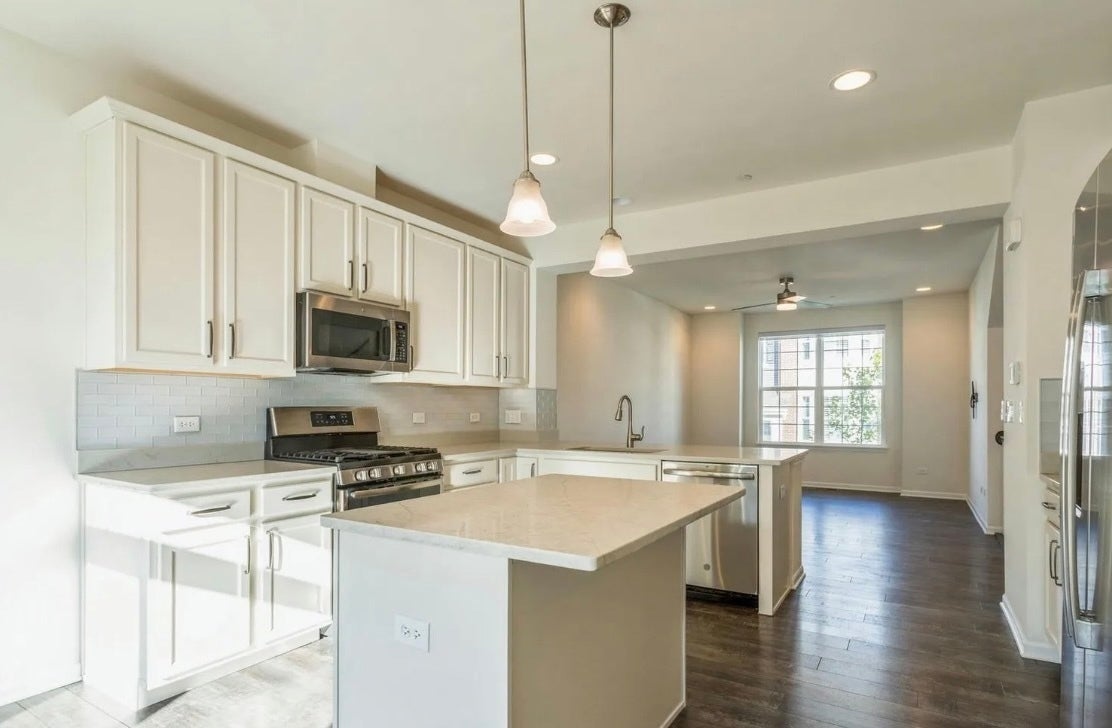 4443 Monroe Court