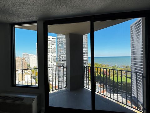 Tiny photo for 5320 N Sheridan Road #2109, Chicago, IL 60640 (MLS # 12528614)