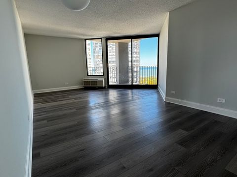 Tiny photo for 5320 N Sheridan Road #2109, Chicago, IL 60640 (MLS # 12528614)