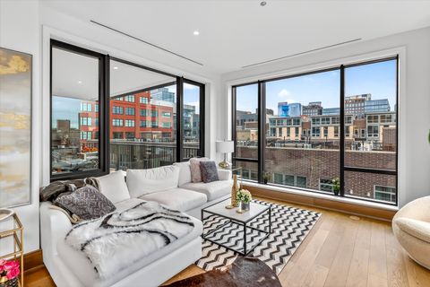 Tiny photo for 21 N May Street #501, Chicago, IL 60607 (MLS # 12615855)