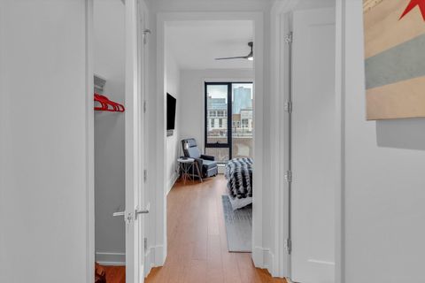 Tiny photo for 21 N May Street #501, Chicago, IL 60607 (MLS # 12615855)