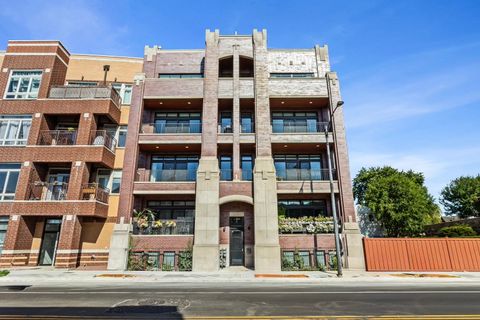 5061 N Lincoln Avenue 201 Chicago IL 60625