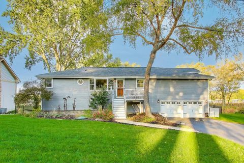 23490 N Spring Drive Barrington IL 60010
