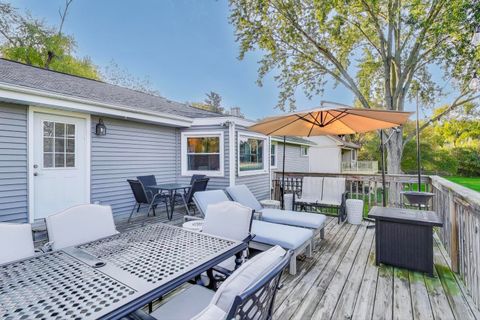 Tiny photo for 23490 N Spring Drive, Barrington, IL 60010 (MLS # 12497192)