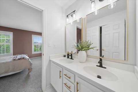 Tiny photo for 39W423 Herrington Boulevard, Geneva, IL 60134 (MLS # 12712115)