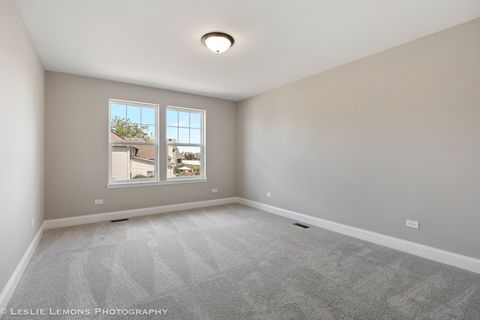 Tiny photo for 884 Hayden Drive, Yorkville, IL 60560 (MLS # 12546884)