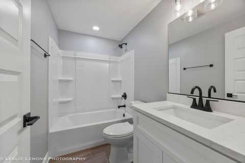 Tiny photo for 884 Hayden Drive, Yorkville, IL 60560 (MLS # 12546884)