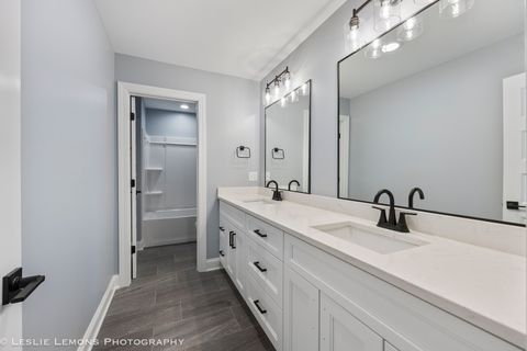 Tiny photo for 884 Hayden Drive, Yorkville, IL 60560 (MLS # 12546884)