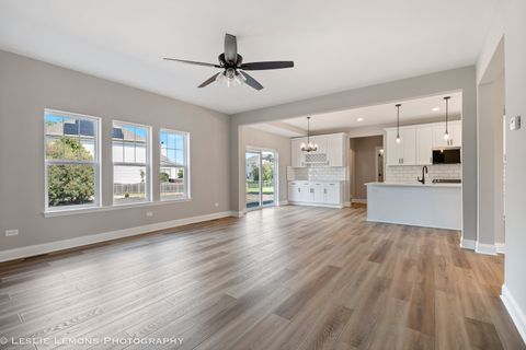 Tiny photo for 884 Hayden Drive, Yorkville, IL 60560 (MLS # 12546884)