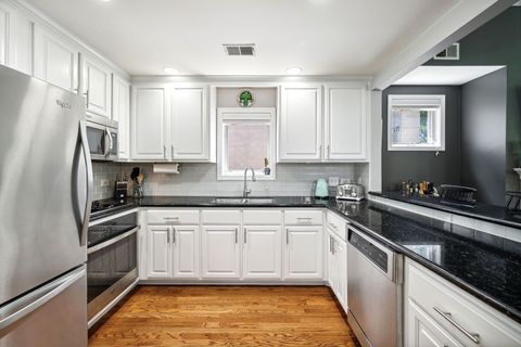 Tiny photo for 3223 N SEMINARY Avenue #3, Chicago, IL 60657 (MLS # 12490235)