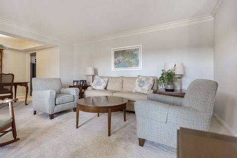 Tiny photo for 260 WELLINGTON Avenue, Elk Grove Village, IL 60007 (MLS # 12517278)