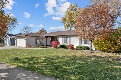 Tiny photo for 260 WELLINGTON Avenue, Elk Grove Village, IL 60007 (MLS # 12517278)