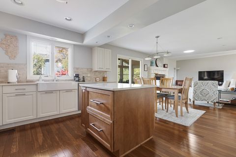 Tiny photo for 260 WELLINGTON Avenue, Elk Grove Village, IL 60007 (MLS # 12517278)