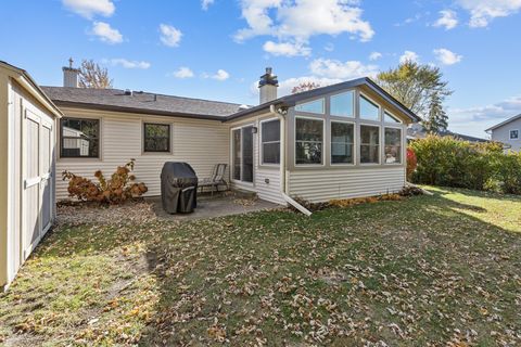 Tiny photo for 260 WELLINGTON Avenue, Elk Grove Village, IL 60007 (MLS # 12517278)