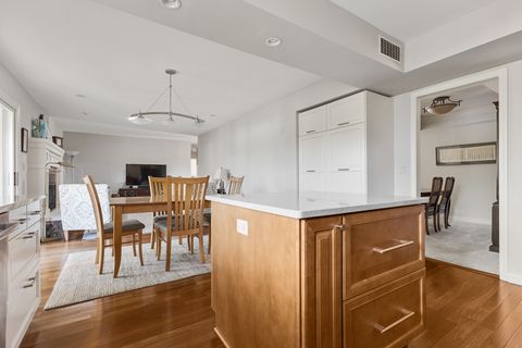 Tiny photo for 260 WELLINGTON Avenue, Elk Grove Village, IL 60007 (MLS # 12517278)